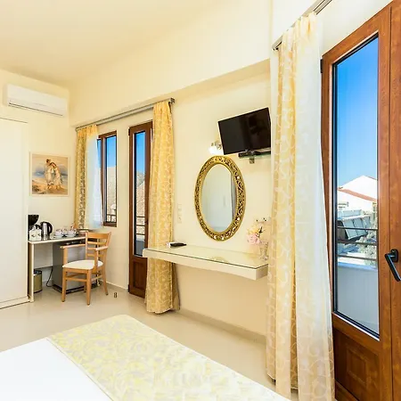 Lejlighedshotel Polyxenia 4*