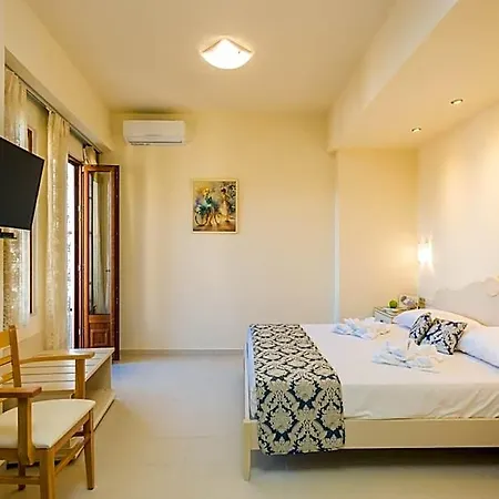 Polyxenia 4* Rethymno (Crete)