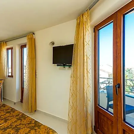 Apart-hotel Polyxenia 4*