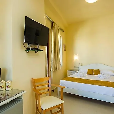 Polyxenia Apart-hotel 4*