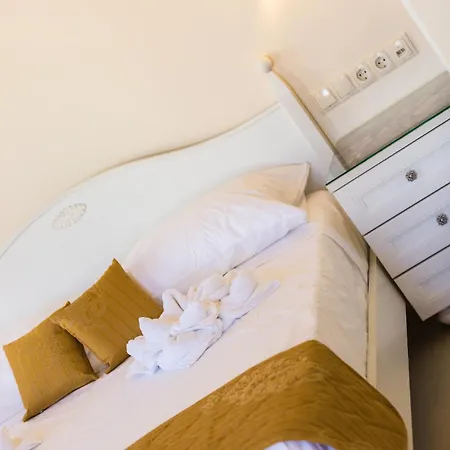 شقة فندقية Polyxenia 4*