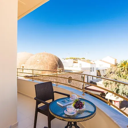 Polyxenia 4* ريثيمنو