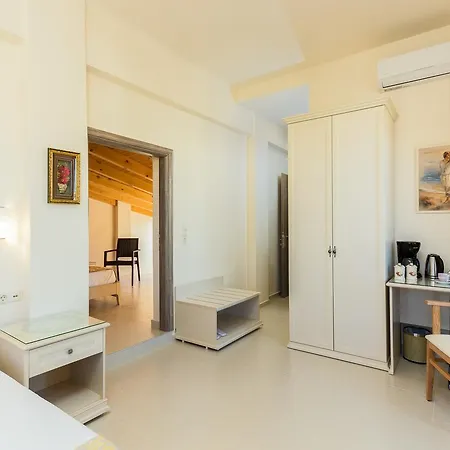 شقة فندقية Polyxenia 4*