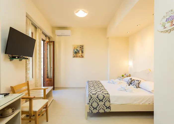 Aparthotel Polyxenia