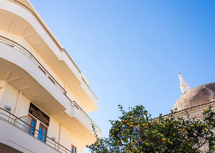 Polyxenia Aparthotel