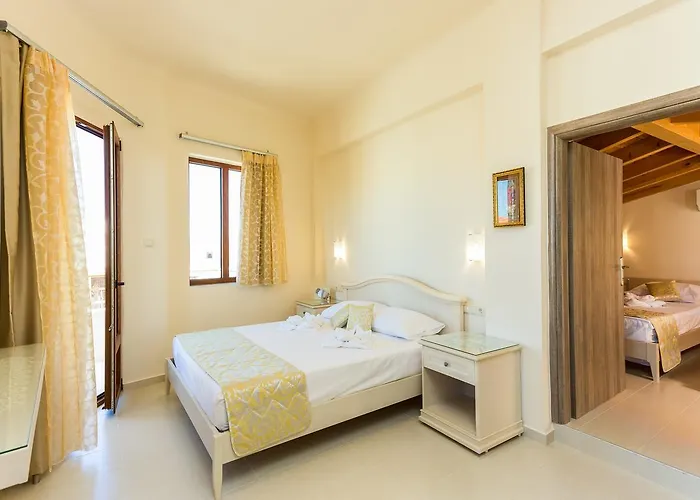 Aparthotel Polyxenia 4*